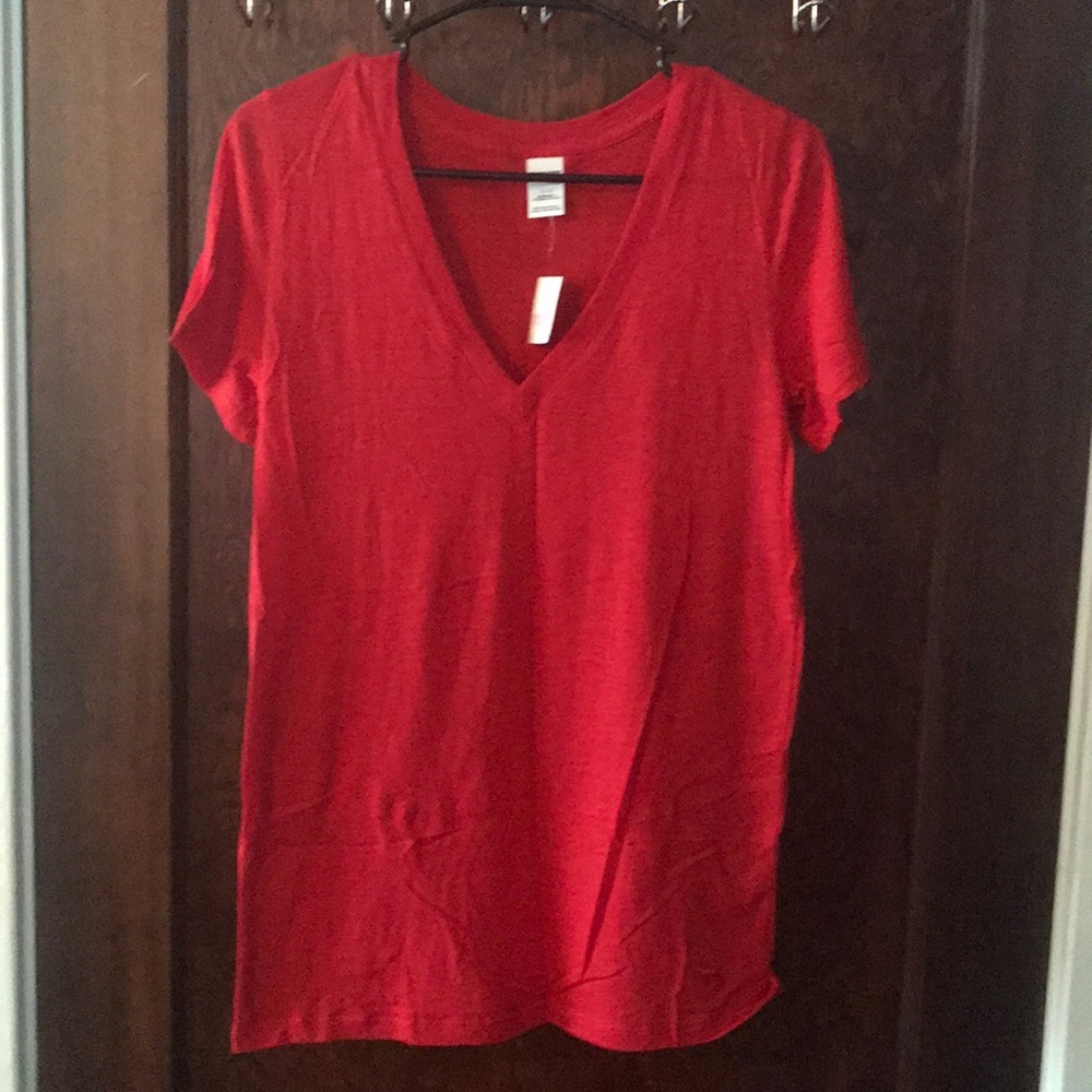 Red tee
